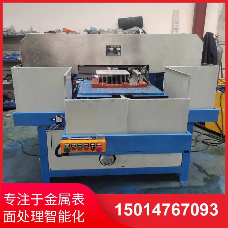 鋁(lv)材直(zhi)紋拉(la)絲機(ji)生産供(gong)應
